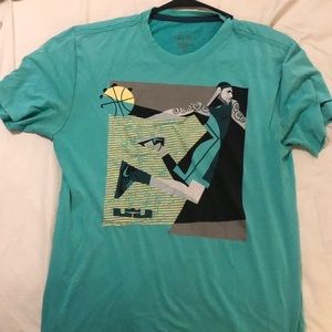 Green Lebron medium Nike Shirt